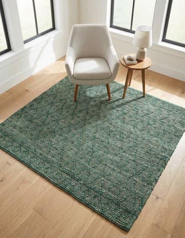 Hunter Green Hand Woven Larsa Jute Square Rug