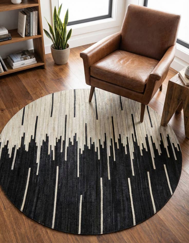 Detail image of 4' 1 x 4' 1 Cowhide Leather Round Rug