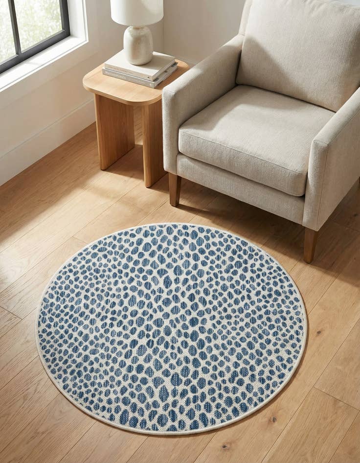 Detail image of 3' x 3' Washable Jill Zarin Cape Town Indoor / Outdoor Round Rug