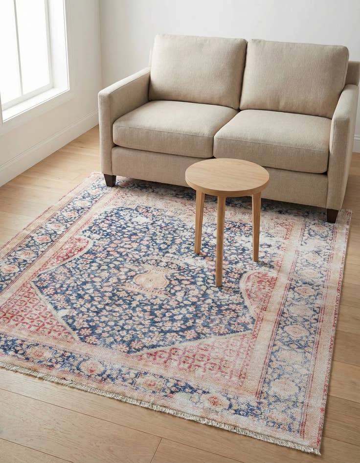 Detail image of 5' 1 x 5' 1 Boutique Square Rug