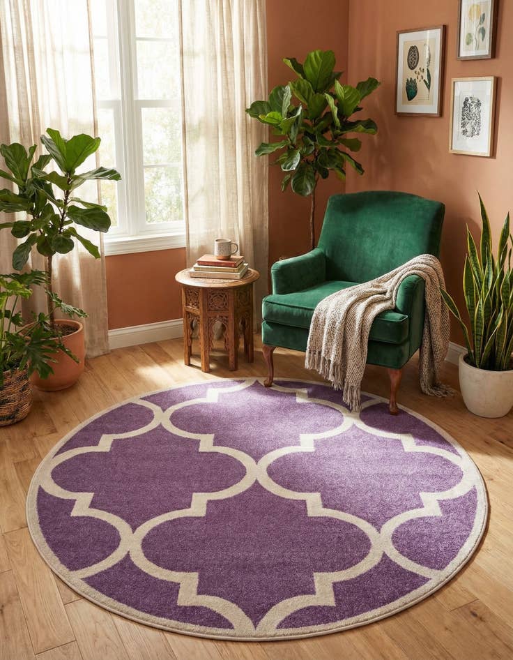 Detail image of 6' x 6' Lattice Round Rug