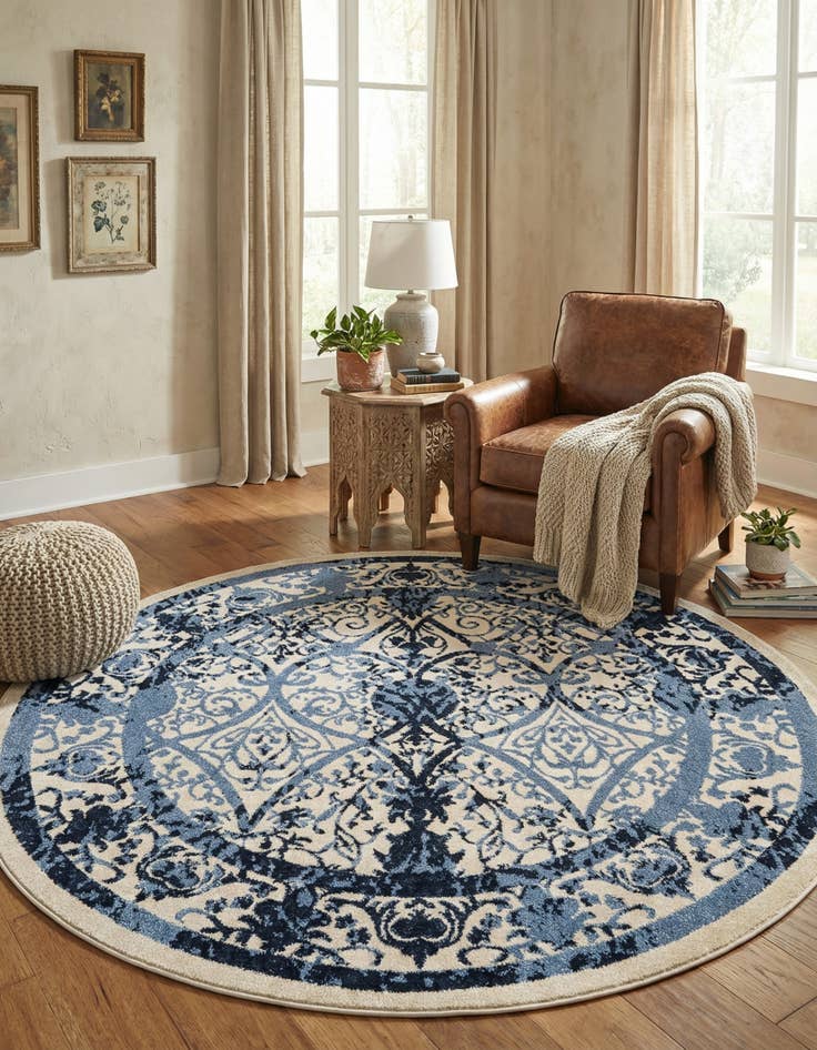 Detail image of 6' x 6' Miranda Round Rug
