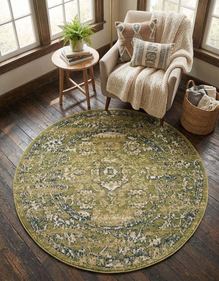 Detail image of 4' x 4' Charleston Round Rug