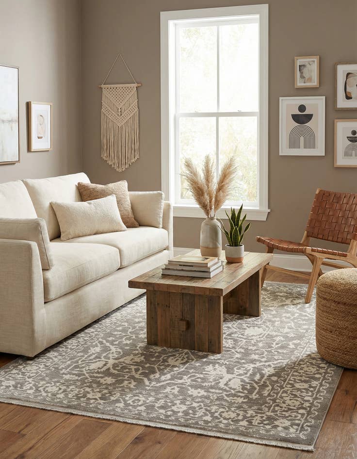 Detail image of 5' x 8' Modern Classical Rug