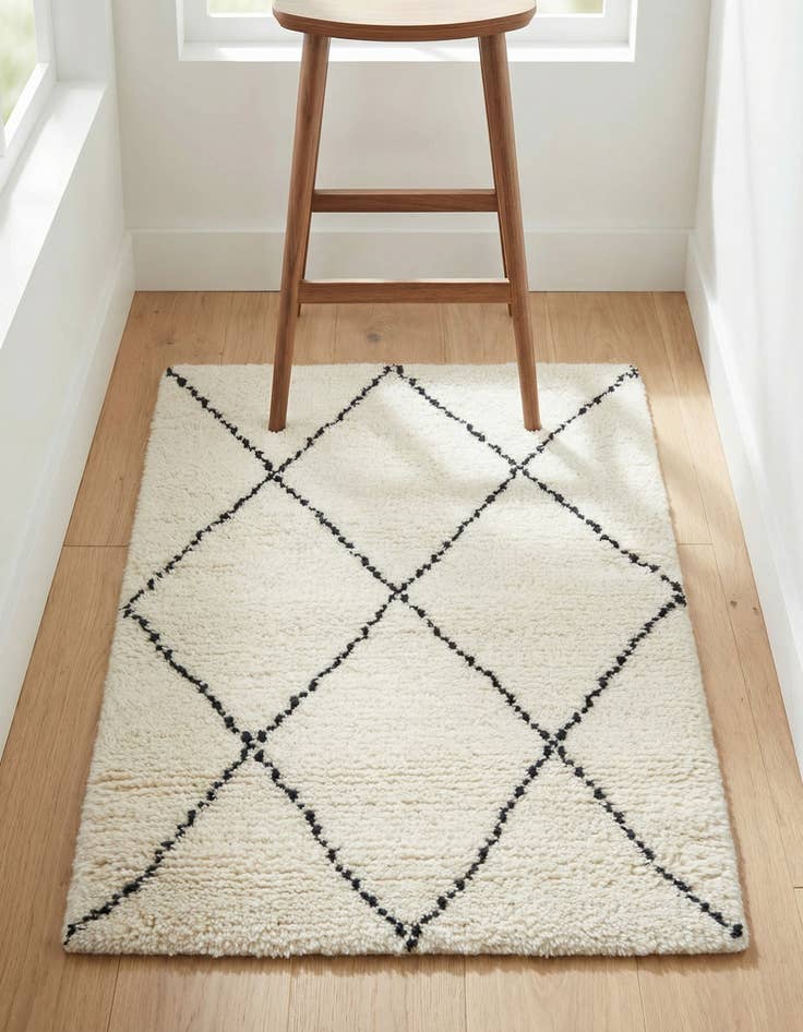 Detail image of  2' x 3' 1  Hand Knotted Safiya Moroccan Wool Rug