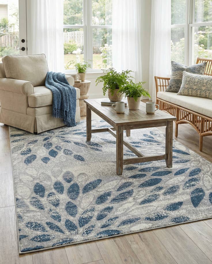 Detail image of 5' x 7' Charleston Rug