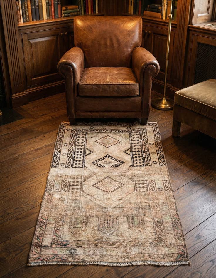 Detail image of 2' 6 x 4' Hand Knotted Ultra Vintage Persian Wool Rug