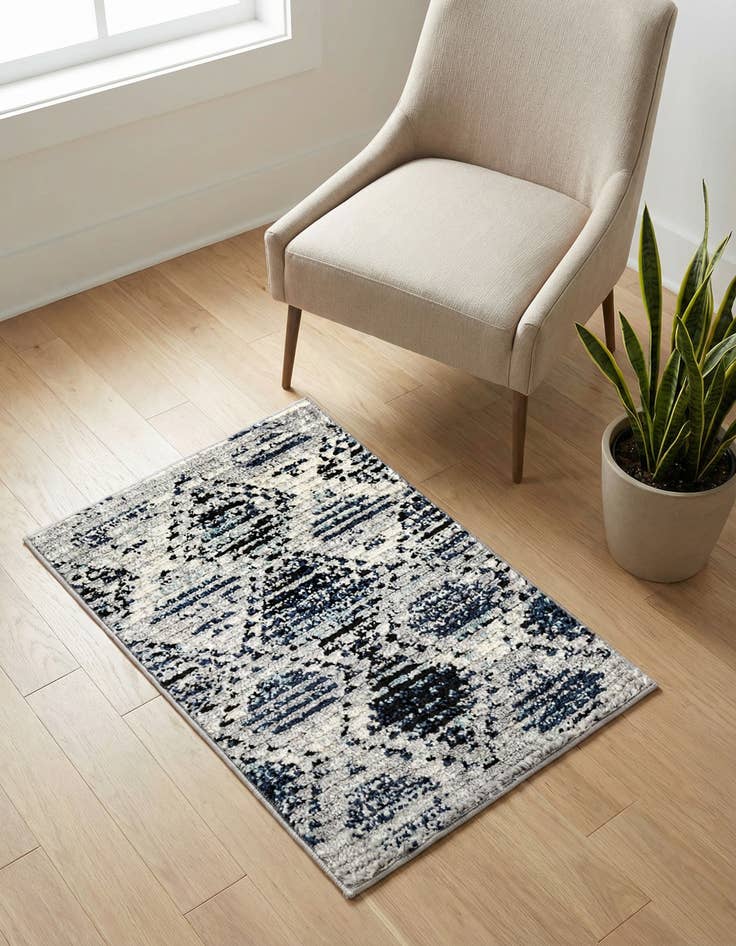 Detail image of 2' x 3' Tagine Rug