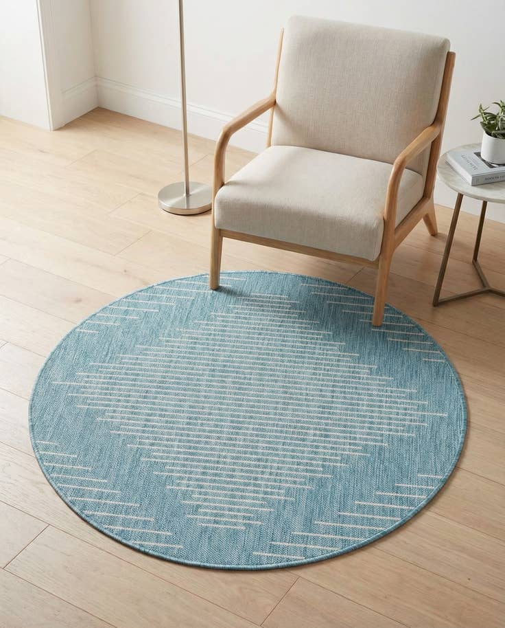 Detail image of 4' x 4' Easy-Clean Modern Indoor / Outdoor Round Rug
