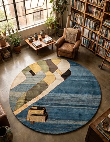 3' 11 x 8' 7 Hand Knotted Gabbeh Wool Round Rug