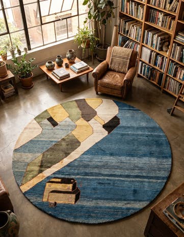 3' 11 x 8' 7 Hand Knotted Gabbeh Wool Round Rug