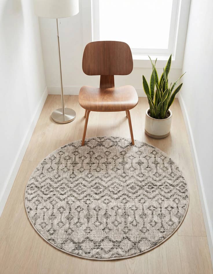 Detail image of 3' 3 x 3' 3 Eco Trellis Round Rug