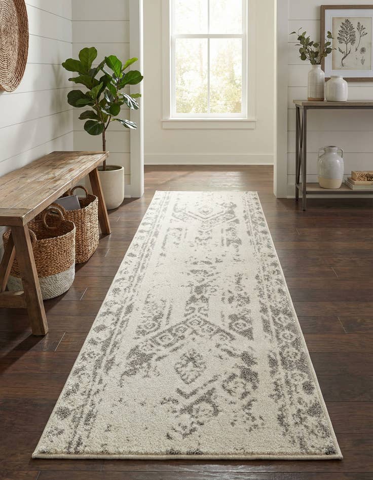 Detail image of 2' x 6' Lennon Runner Rug