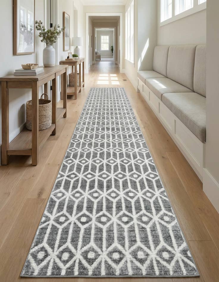 Detail image of 2' 7 x 16' 5 Lattice Trellis Runner Rug