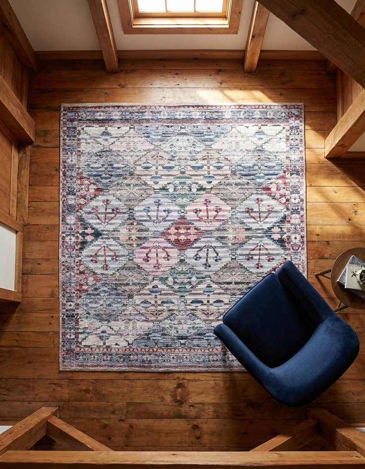 Detail image of 5' 3 x 5' 3 Washable Mangata Square Rug