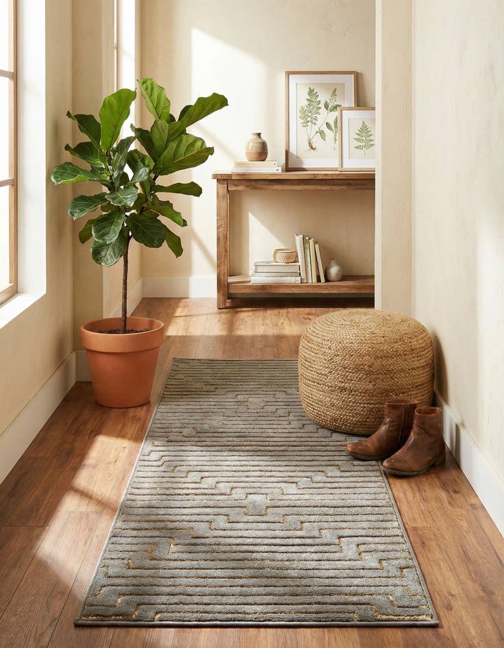 Detail image of 2' x 5' Vogue Geo Runner Rug