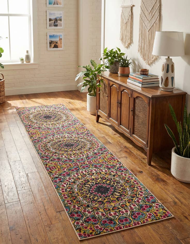 Detail image of 2' 7 x 10'  Washable Arte Runner Rug