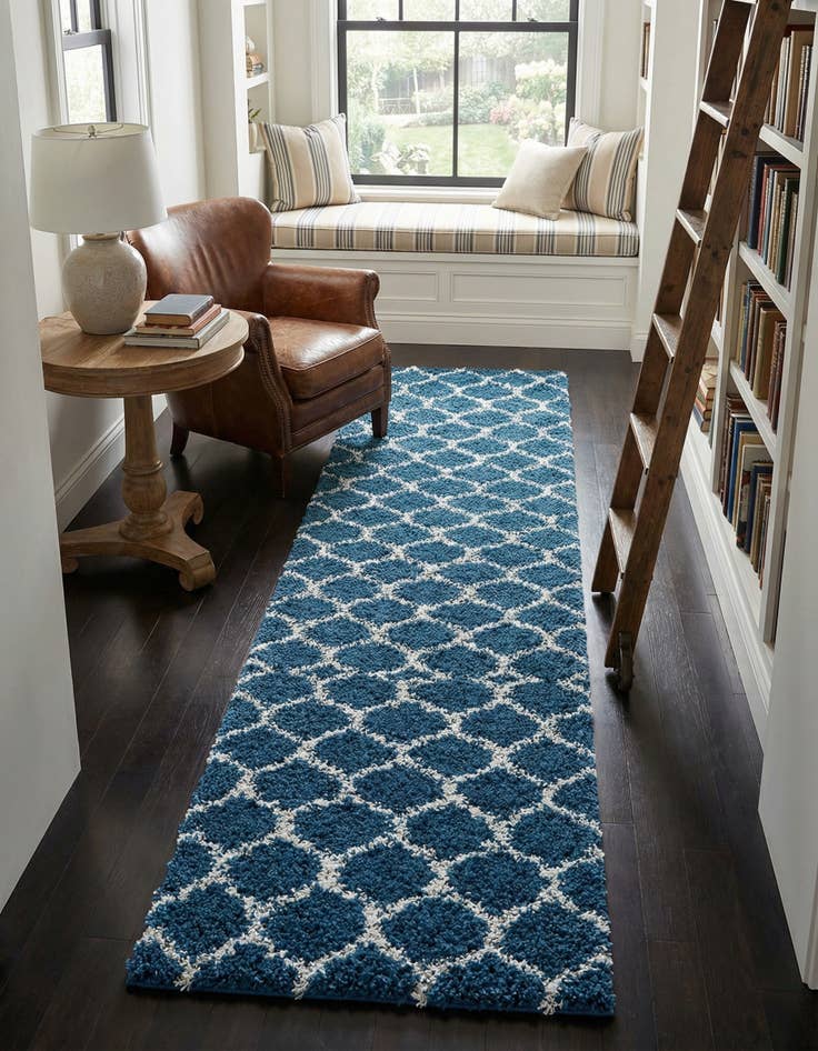 Detail image of 2' 7 x 12' Trellis Shag Runner Rug