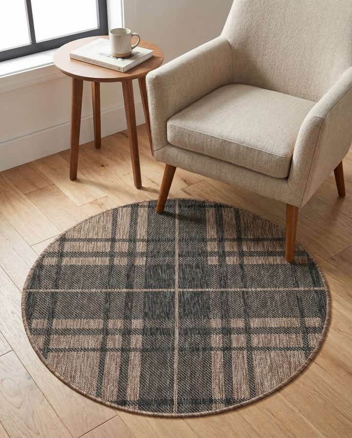 3' x 3' Easy-Clean Checkered Indoor / Outdoor Round Rug