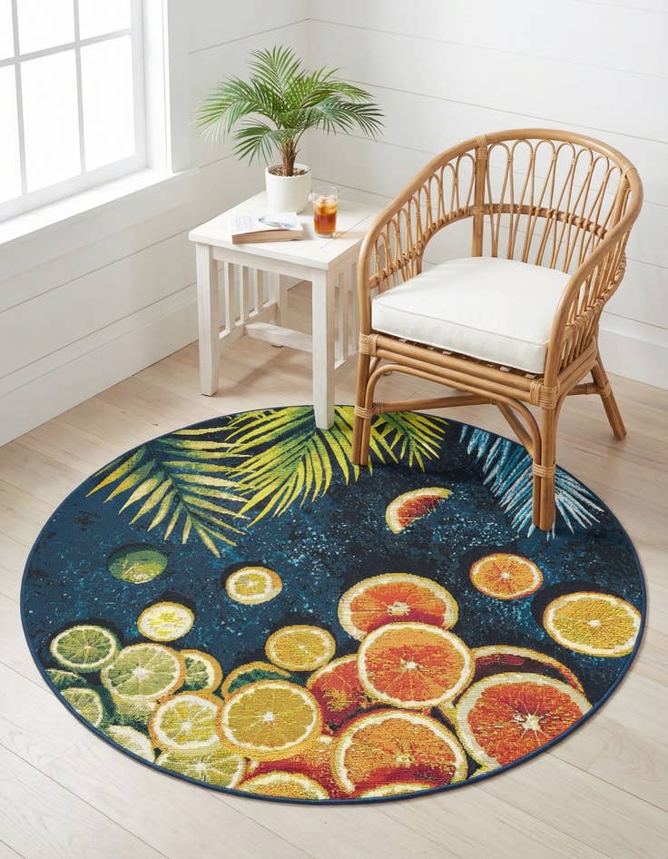 Detail image of  4' x 4'  Washable Coastal Indoor / Outdoor Round Rug