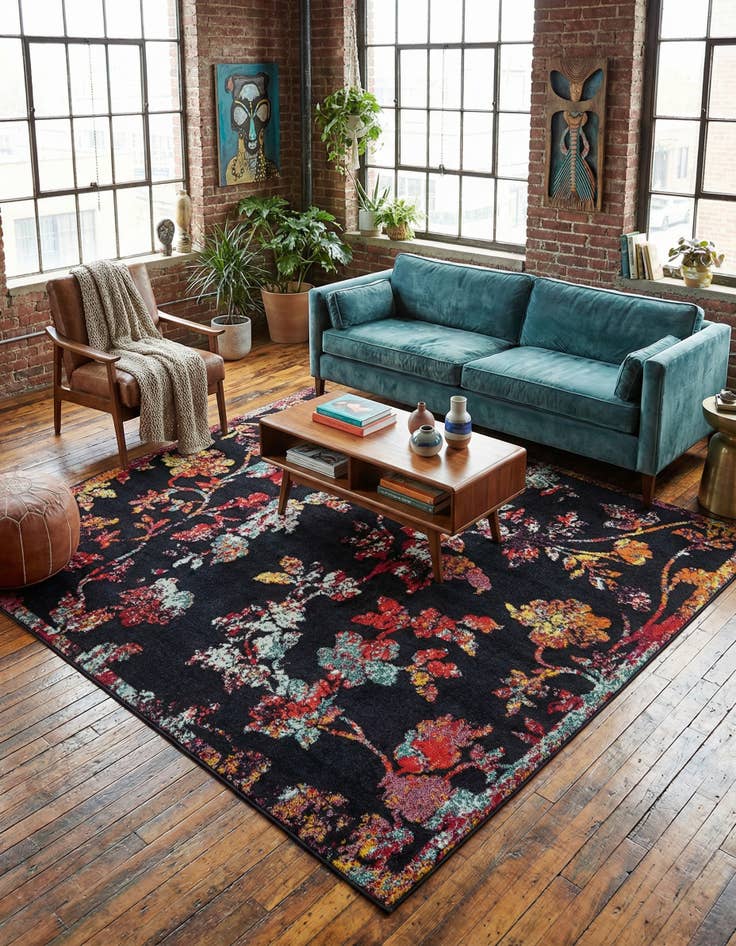 Detail image of 7' 10 x 7' 10 Madeline Square Rug