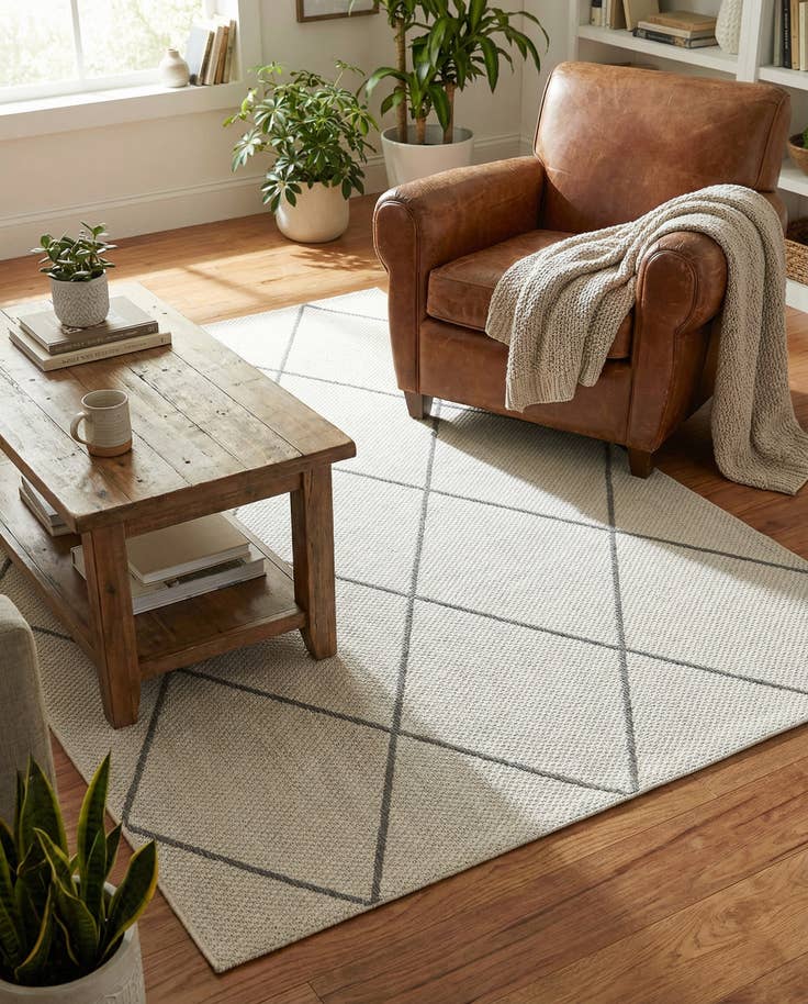 Detail image of 5' x 7' 2 Georgia Rug