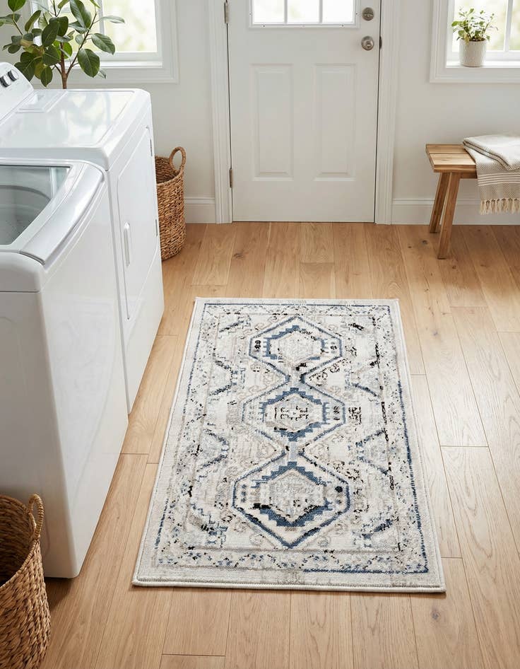 Detail image of 2' x 3' Charlotte Rug