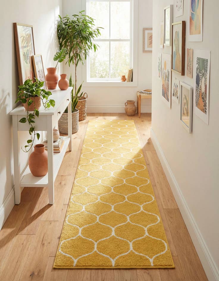 Detail image of 2' x 10' Trellis Frieze Runner Rug