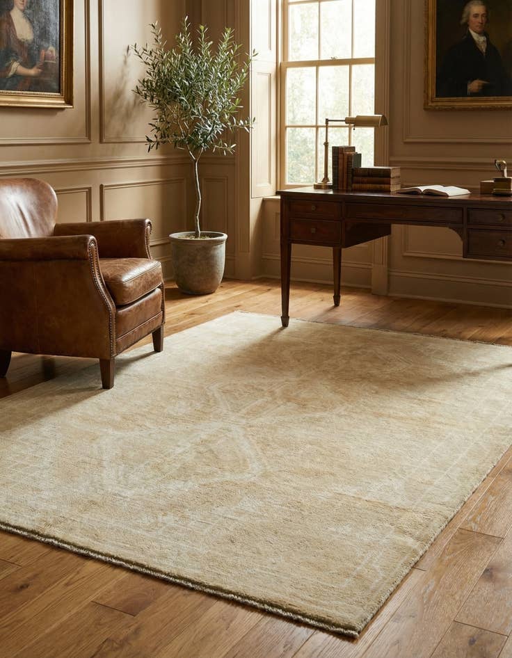 Detail image of 5' 1 x 6' 9 Hand Knotted Oushak Wool Rug