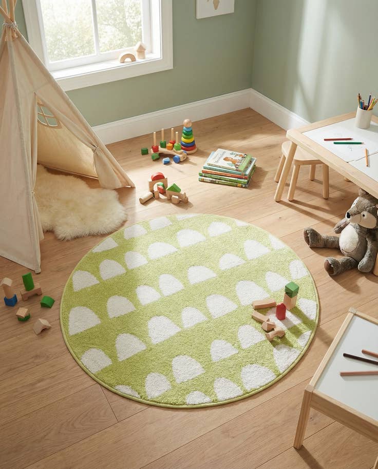 Detail image of 3' 3 x 3' 3 Whimsy Kids Round Rug