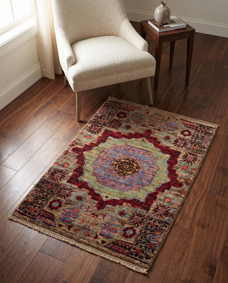 Detail image of 2' x 2' 11 Hand Knotted Mamluk Ziegler Rug