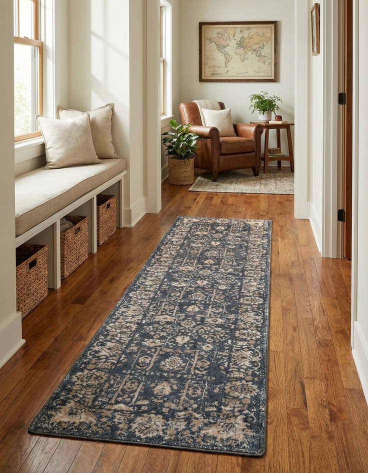 Detail image of 2' 7 x 10' Oregon Runner Rug