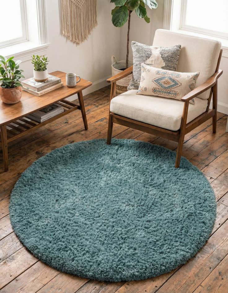 Detail image of 4' x 4' Infinity Shag Round Rug