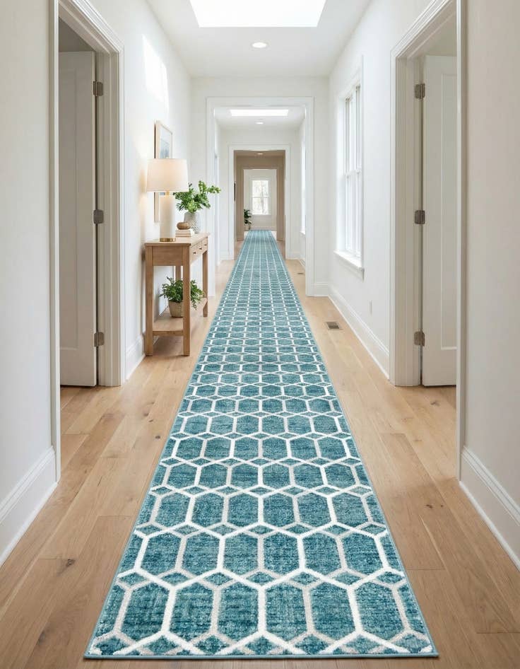 Detail image of 3' x 19' 8 Lattice Trellis Runner Rug