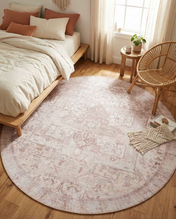 7' 6 x 7' 6 Washable Timeless Round Rug