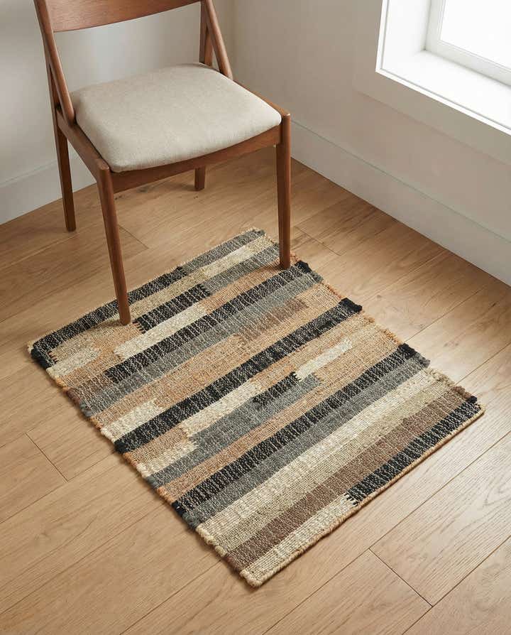 2' x 3' 1 Hand Woven Kala Handwoven Jute Rug