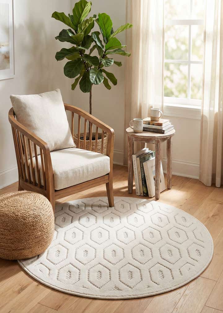 3' x 3' Easy-Clean Trellis Textured Indoor / Outdoor Round Rug