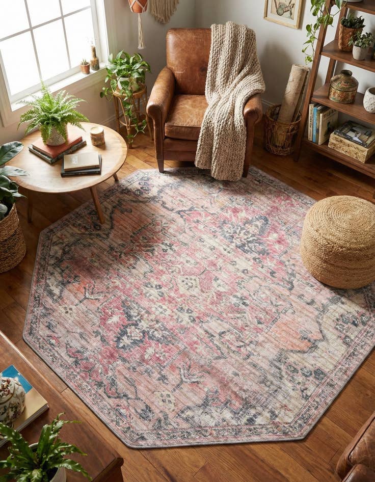 Detail image of 7' 10 x 7' 10 Washable Nostalgia Octagon Rug