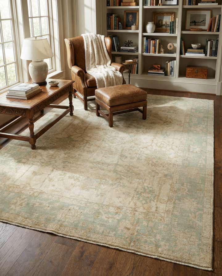 8' 2 x 9' 5 Hand Knotted Oushak Wool Rug