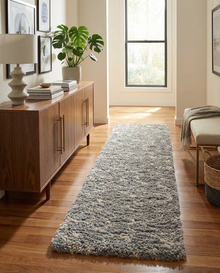 Detail image of 2' 7 x 10' Infinity Shag Runner Rug