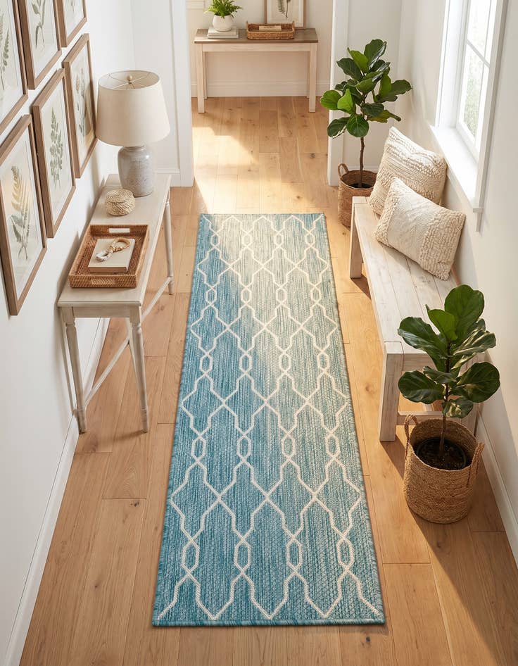 Detail image of 2' x 6' Easy-Clean Trellis Indoor / Outdoor Runner Rug