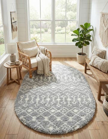 Gray Moroccan Trellis Shag Oval Rug