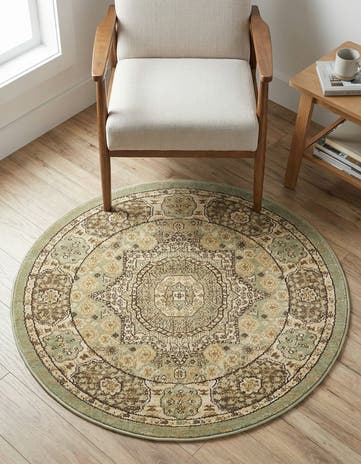 Light Green Amina Round Rug