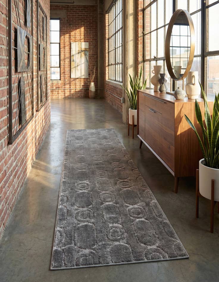 Detail image of 2' x 6' Vogue Geo Runner Rug