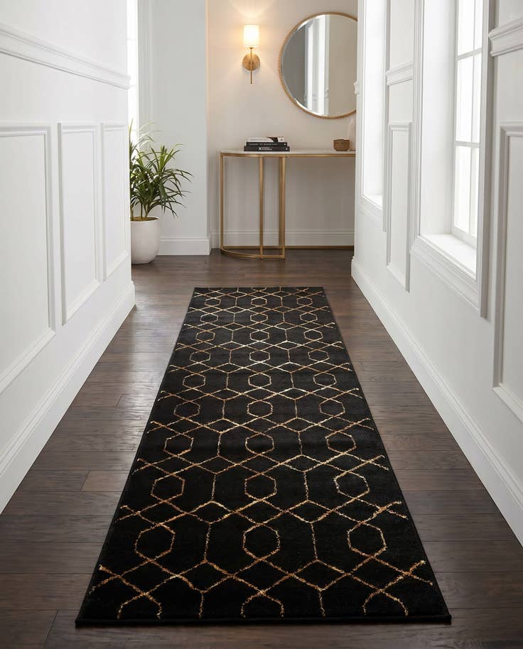 Detail image of 2' x 8' Marilyn Monroe™ Glam Trellis Runner Rug
