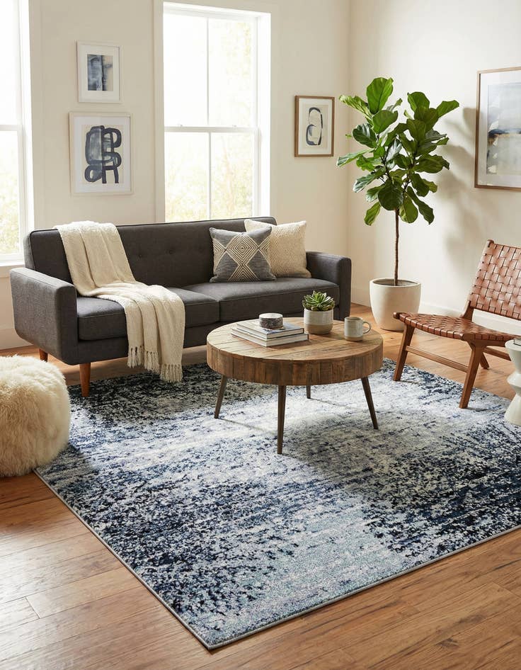 Detail image of 6' 1 x 6' 1 Tucson Square Rug