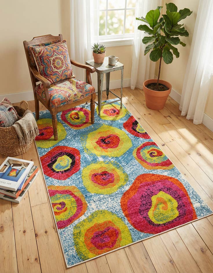 Detail image of 3' 3 x 5' 3 Tuscany Rug