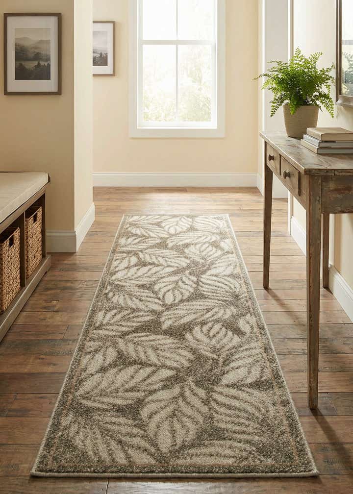 2' x 6' Easy-Clean Botanical Indoor / Outdoor Runner Rug