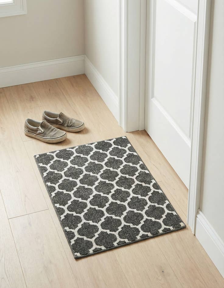 Detail image of 2' x 3' Lattice Rug