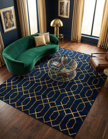 7' 10 x 10' Marilyn Monroe™ Glam Trellis Rug